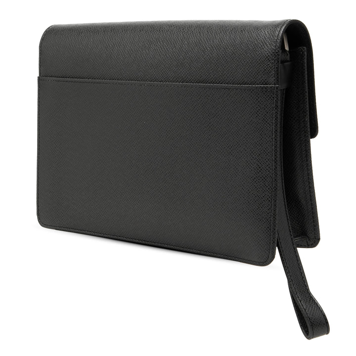 Louis Vuitton Taiga Selenga