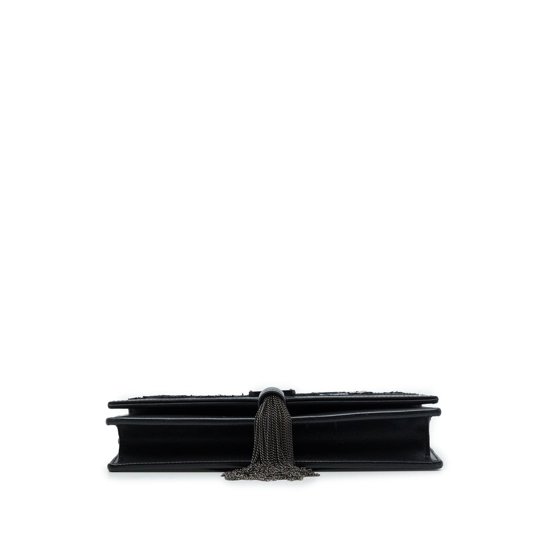Saint Laurent Cloud Star Applique Classic Kate Pompon Wallet on Chain Cuir de veau Noir – vue 3 – GABY PARIS
