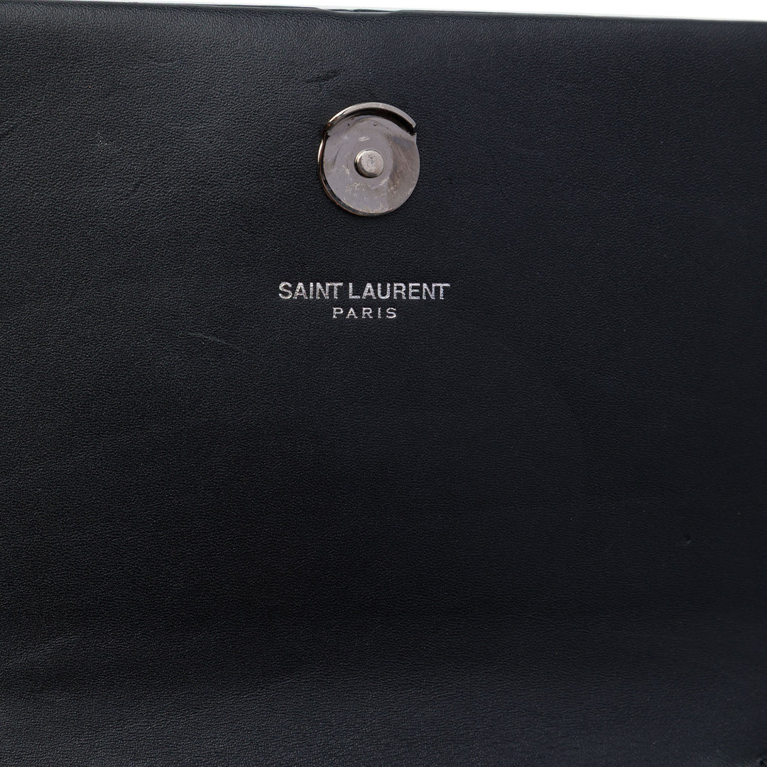 Saint Laurent Cloud Star Applique Classic Kate Pompon Wallet on Chain Cuir de veau Noir – vue 5 – GABY PARIS