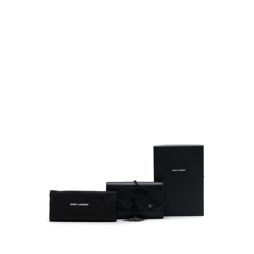 Saint Laurent Cloud Star Applique Classic Kate Pompon Wallet on Chain Cuir de veau Noir – vue 7 – GABY PARIS