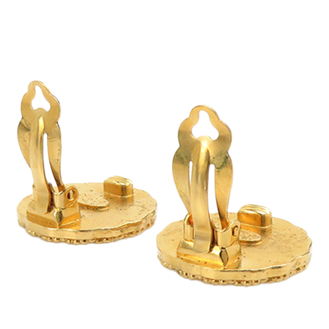 Chanel CC plaqué Sunburst Rond À clip Boucles d'oreilles Doré – vue 9 – GABY PARIS
