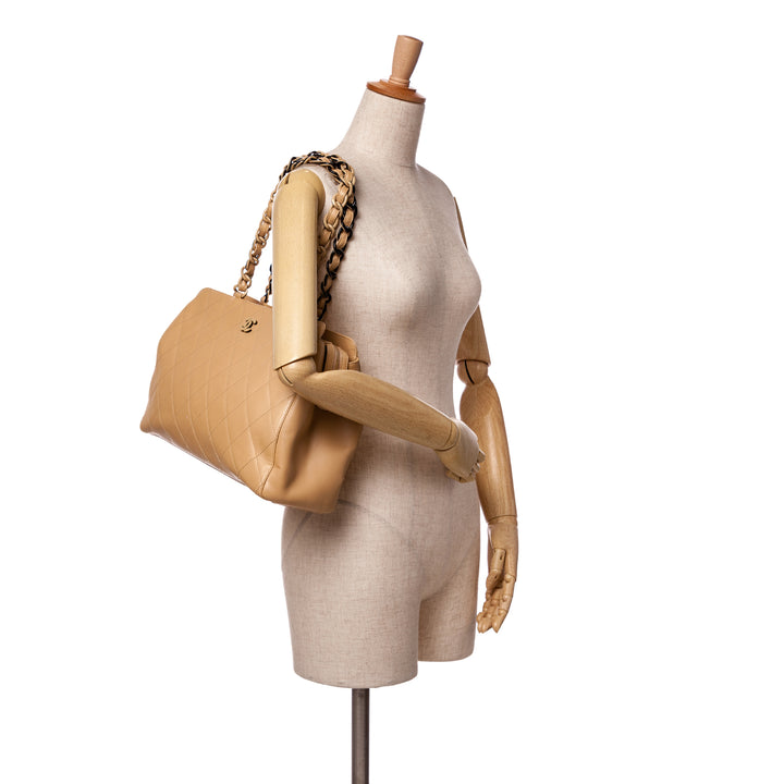 Chanel CC Quilted Cuir d’agneau Chain Sac bandoulière Marron