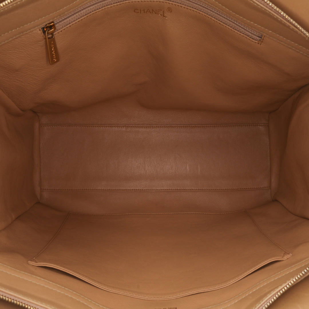 Chanel CC Quilted Cuir d’agneau Chain Sac bandoulière Marron