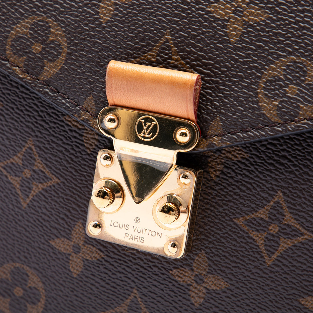 Louis Vuitton Monogram Pochette Metis