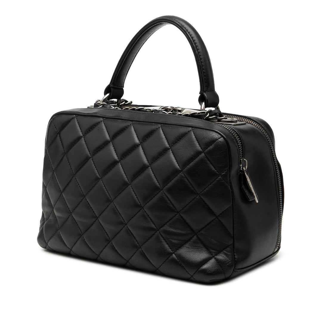 Chanel Medium Matelassé Cuir d’agneau Trendy CC Bowling Sac