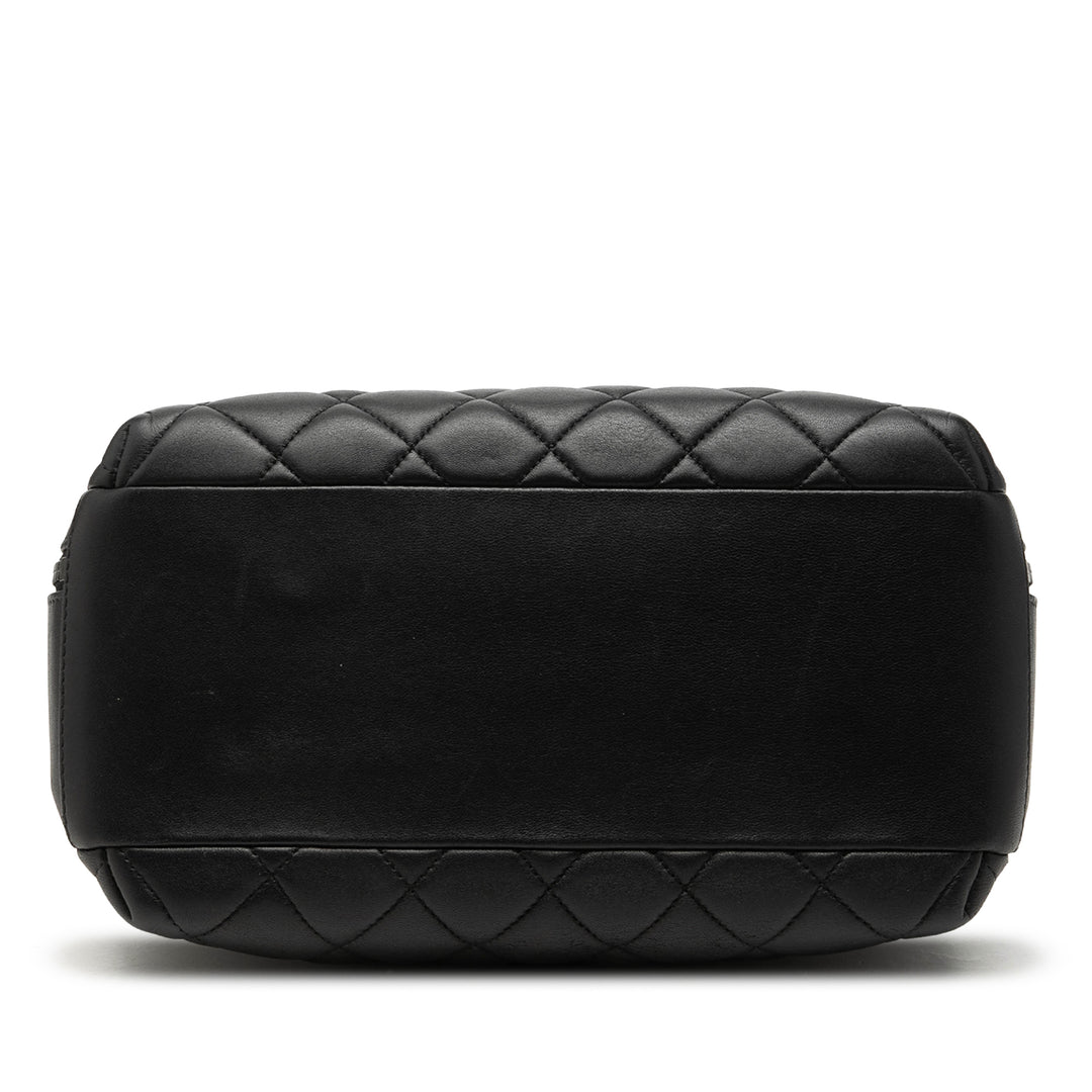 Chanel Medium Matelassé Cuir d’agneau Trendy CC Bowling Sac