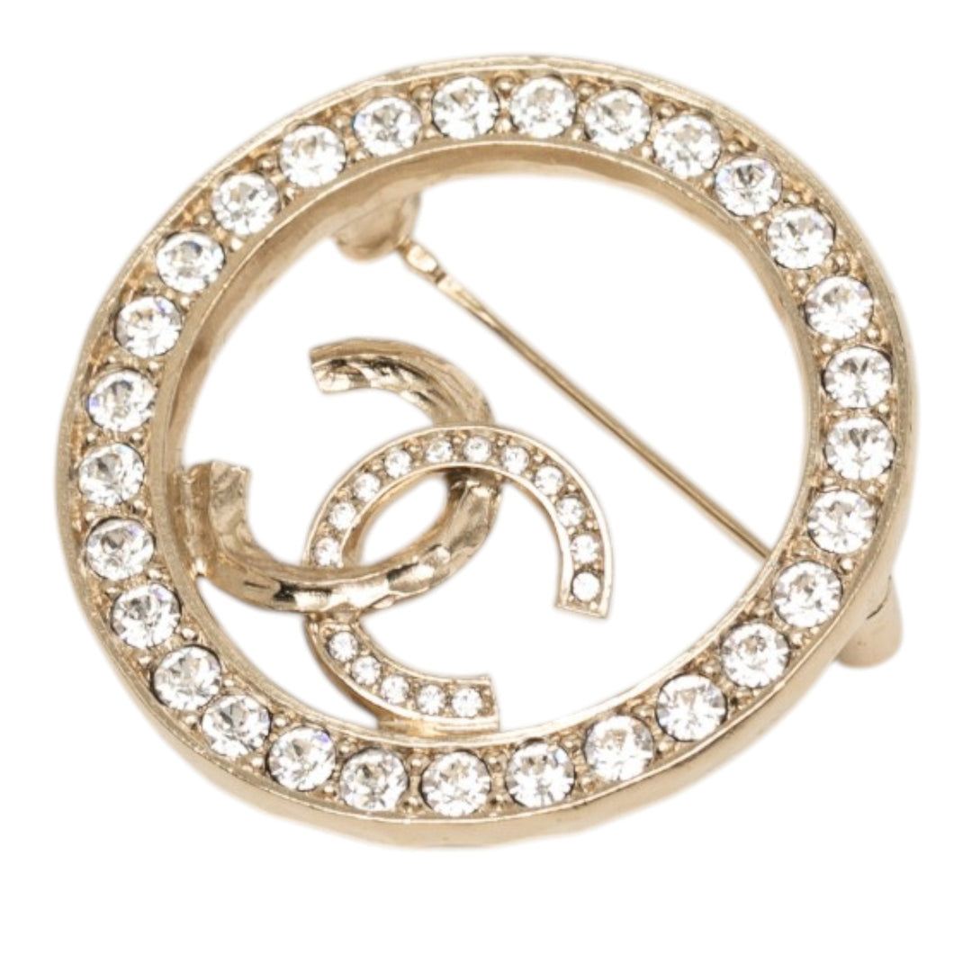 Chanel CC plaqué Strass Rond Pin Broche Métal