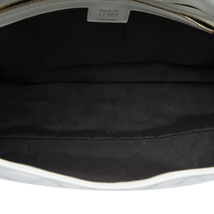 Fendi Large Zucca embossé Cuir Baguette Sac
