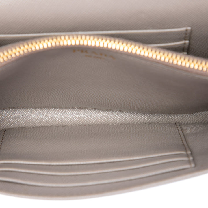 Prada Saffiano Portefeuille on Strap