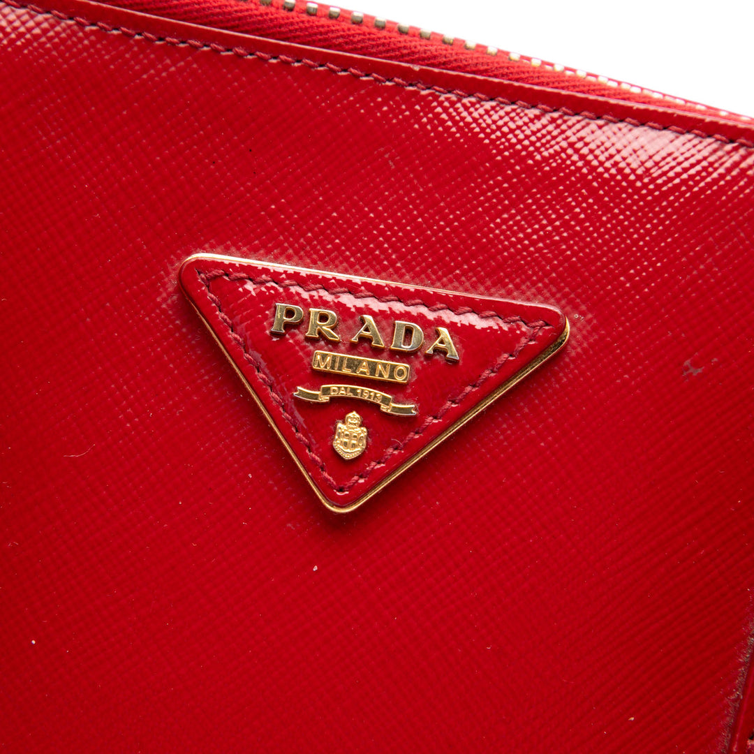 Prada Vernice Promenade Sac Moyen Saffiano Rouge – vue 5 – GABY PARIS