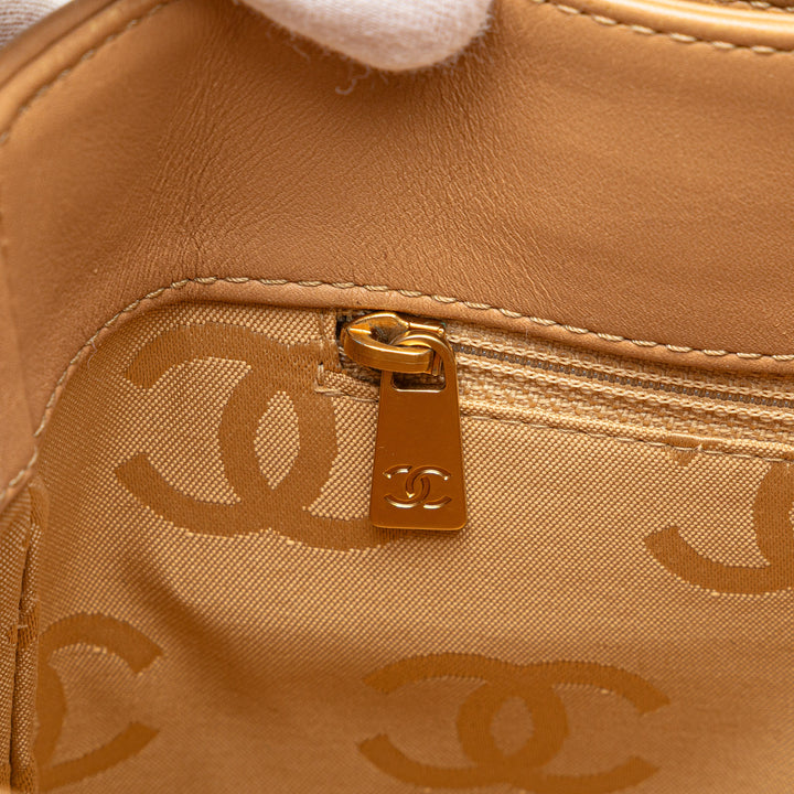 Chanel Small CC Cuir de veau Wild Stitch Cabas Marron