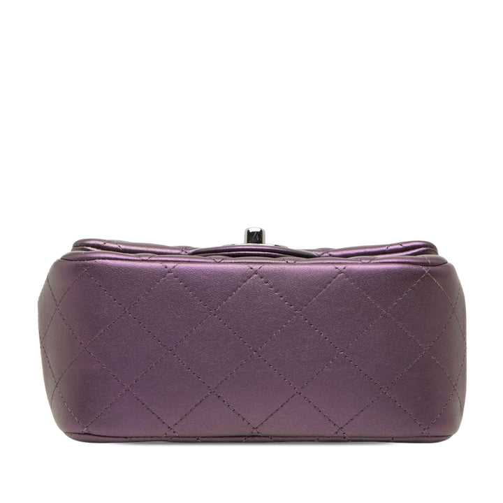Chanel Classic Carré Irisé Rabat simple Mini Cuir d'agneau