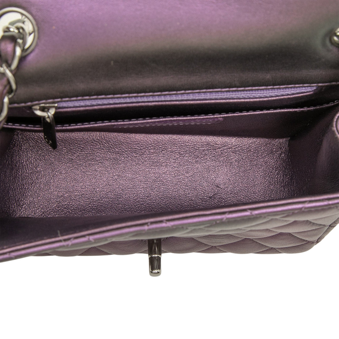Chanel Classic Carré Irisé Rabat simple Mini Cuir d'agneau