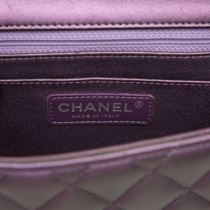 Chanel Classic Carré Irisé Rabat simple Mini Cuir d'agneau
