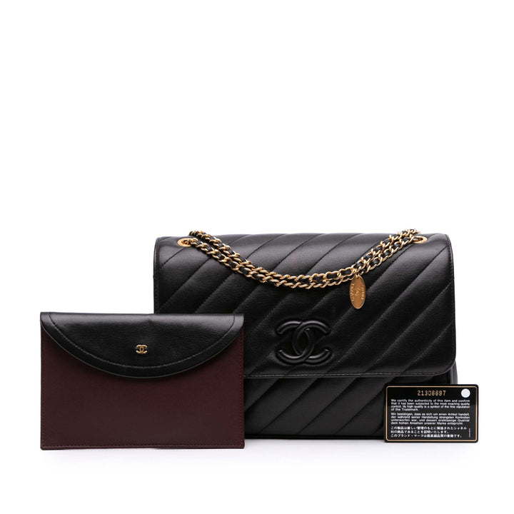 Chanel Diagonal Quilted Cuir d’agneau CC Signature Flap Noir – GABY PARIS Authentique