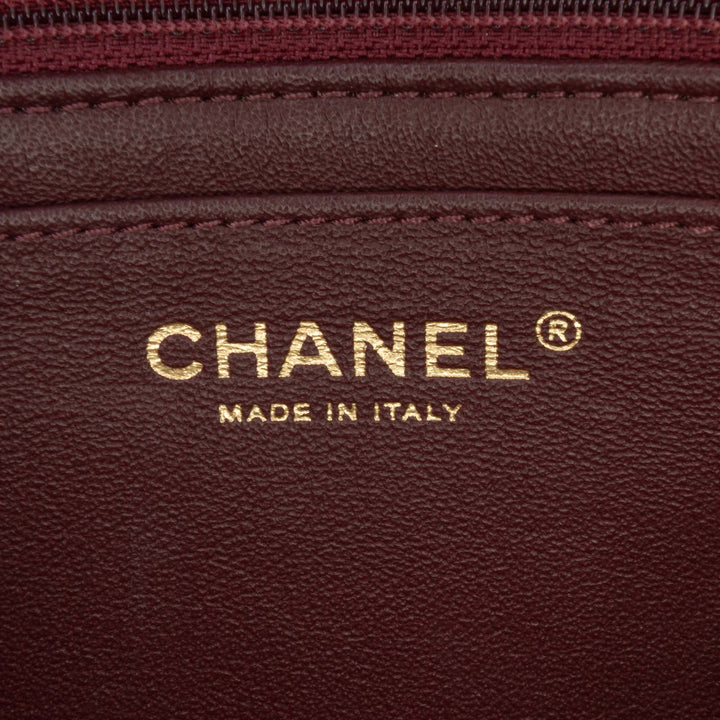 Chanel Diagonal Quilted Cuir d’agneau CC Signature Flap Noir – GABY PARIS Authentique