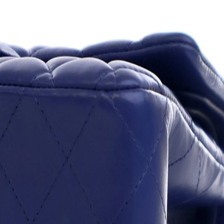 Chanel Medium Classic Cuir d’agneau Double rabat