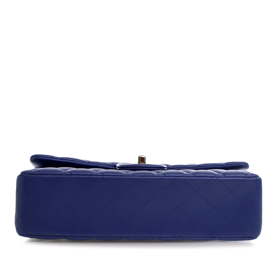 Chanel Medium Classic Cuir d’agneau Double rabat