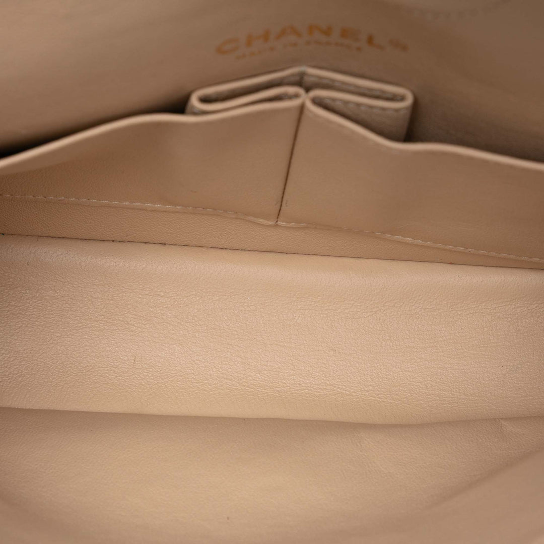 Chanel Medium Classic Cuir d’agneau Double rabat