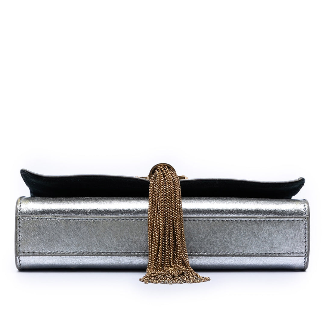 Saint Laurent Small Metallic Cuir de veau Monogram Kate Pompon Sac porté croisé