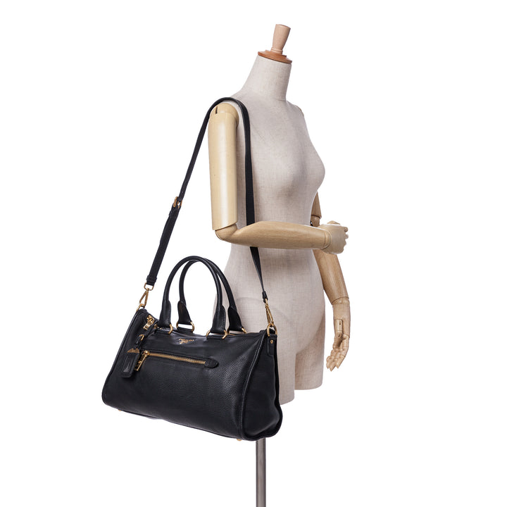 Vitello Daino Zip Top Satchel Black - Gaby Paris