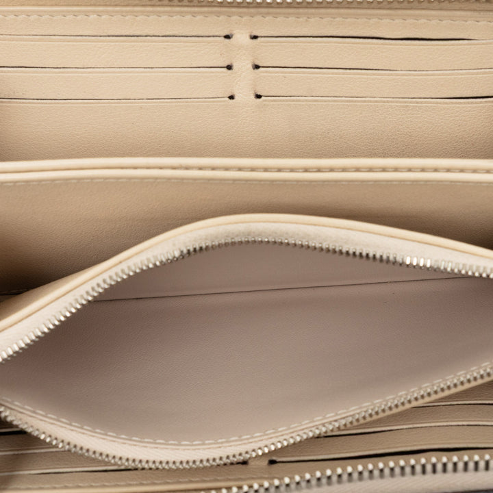 Louis Vuitton Monogram Mahina Zippy Portefeuille long