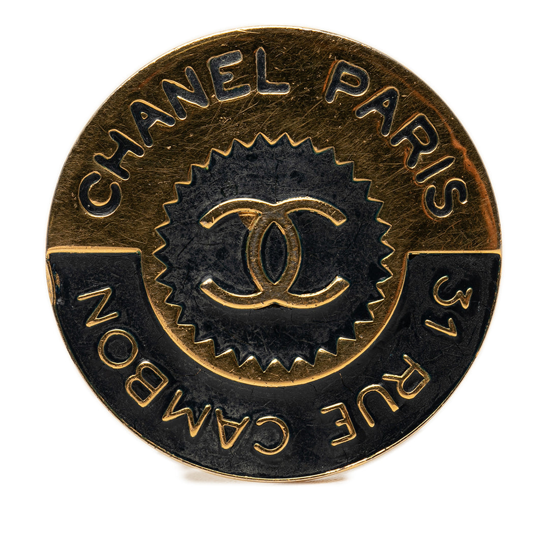 Chanel CC plaqué Émail 31 Rue Cambon Broche