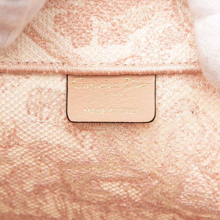 Dior Book Tote brodé Dioriviera De Jouy Grand Rose – vue 5 – GABY PARIS