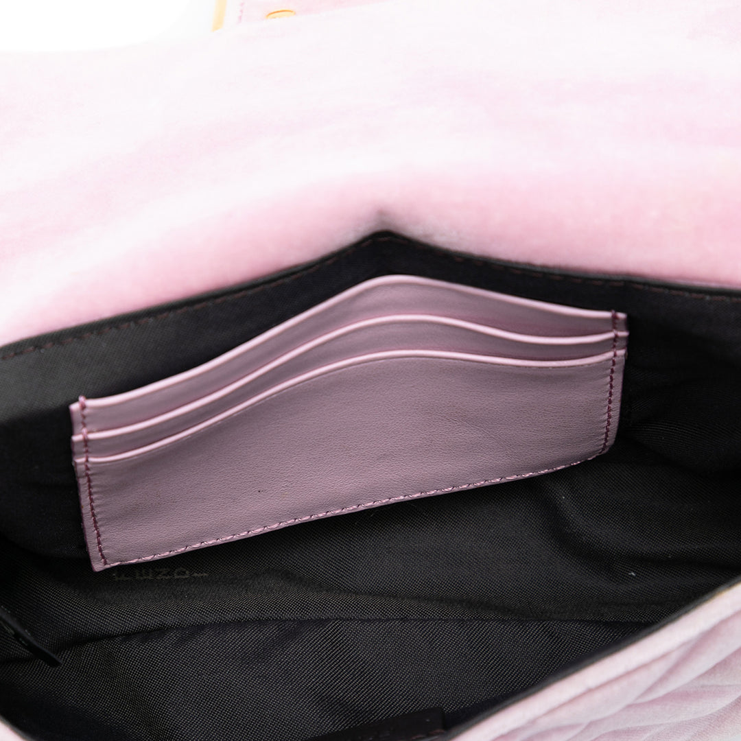Fendi Zucca embossé Baguette Sac Mini Rose – vue 4 – GABY PARIS