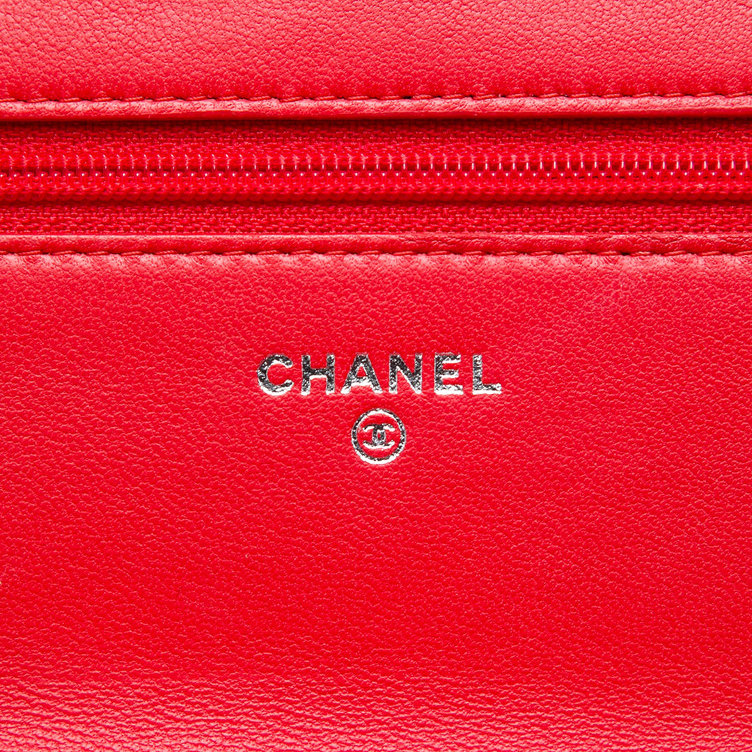 Matelassé Boy Wallet on Chain Cuir d'agneau Rouge