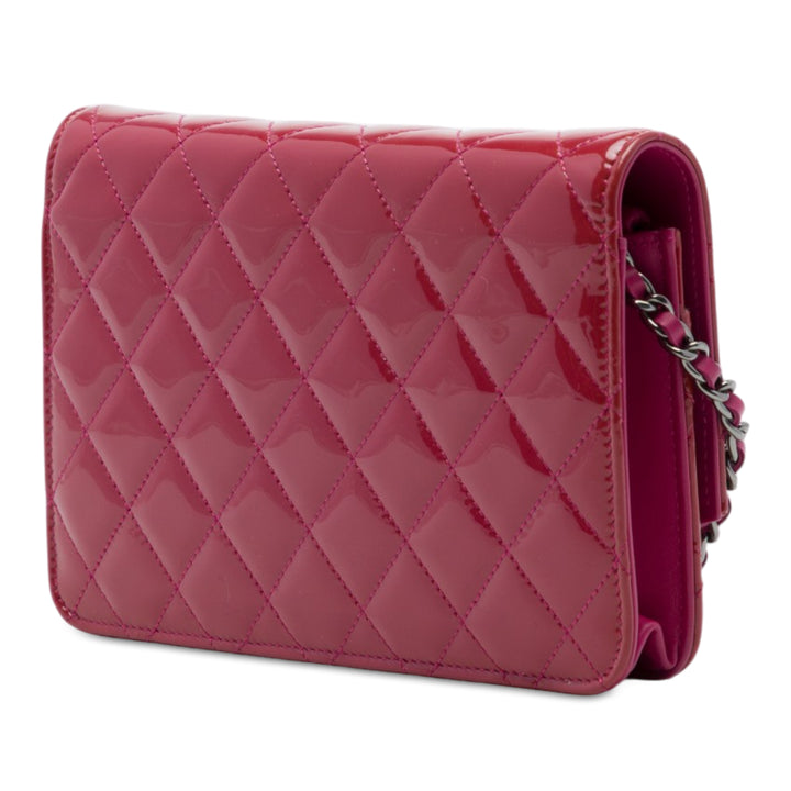 CC Matelassé Brilliant Wallet on Chain Rose