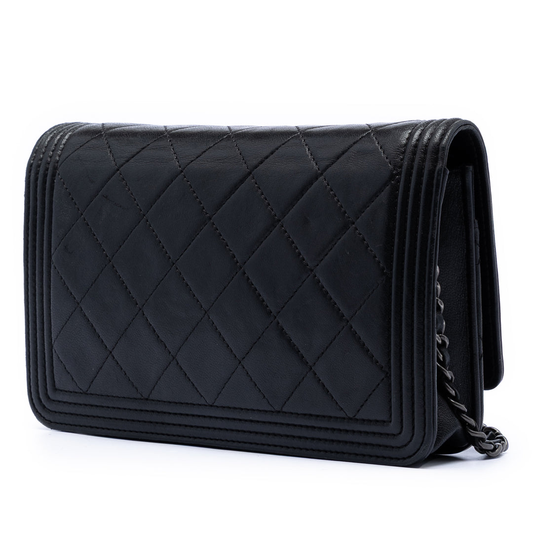 Chanel Matelassé Cuir d’agneau Boy Wallet on Chain
