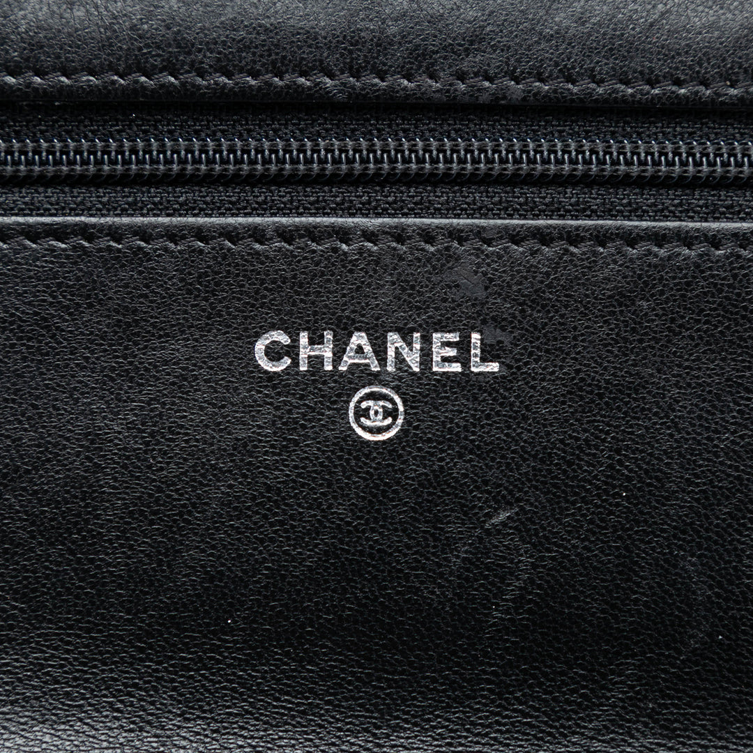 Chanel Matelassé Cuir d’agneau Boy Wallet on Chain