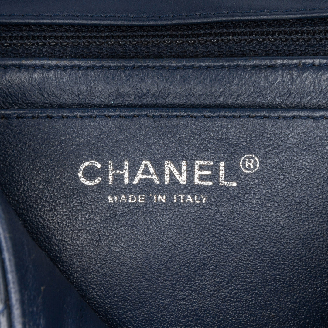 Chanel Classic Carré Chevron Rabat simple Mini Cuir