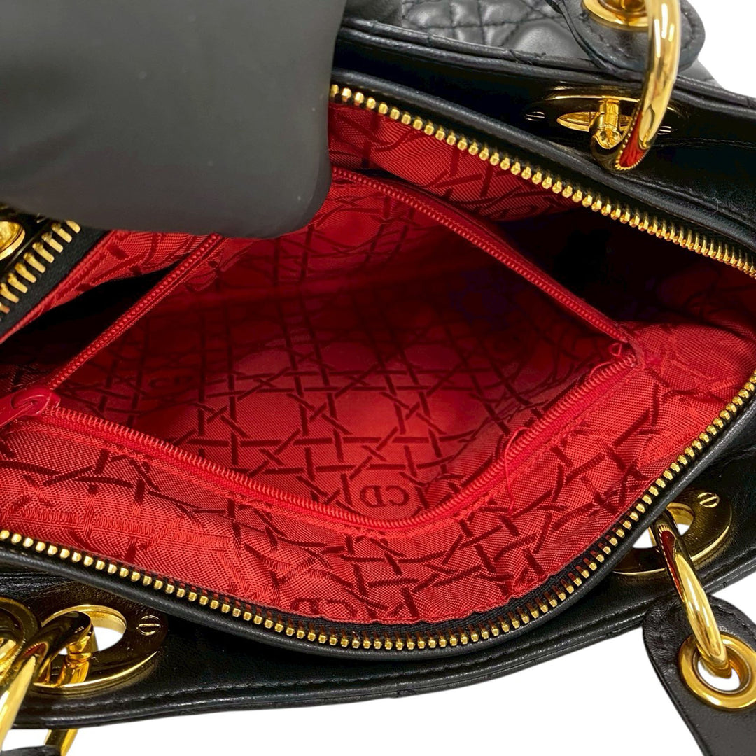 Dior Lady Dior Cannage Moyen Cuir d'agneau Noir – vue 4 – GABY PARIS