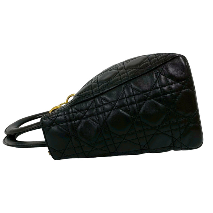 Dior Lady Dior Cannage Moyen Cuir d'agneau Noir – vue 8 – GABY PARIS