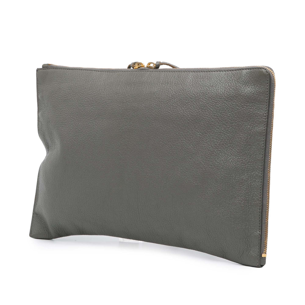 Balenciaga Cuir d’agneau Motocross Métallisé Edge Flat Pochette Gris – GABY PARIS Authentique