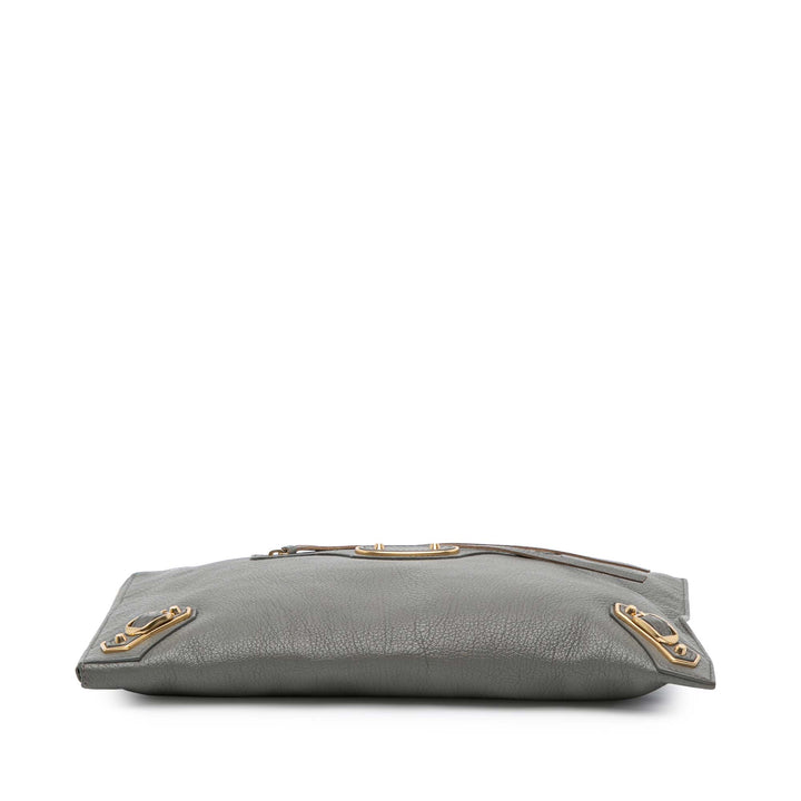 Balenciaga Cuir d’agneau Motocross Métallisé Edge Flat Pochette Gris – GABY PARIS Authentique