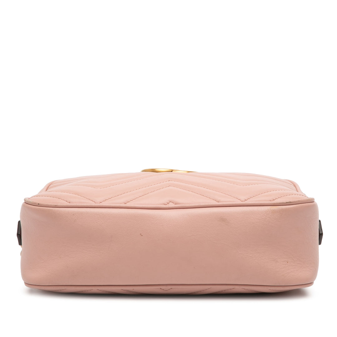 Gucci Small GG Marmont Matelasse Cuir de veau Sac porté croisé