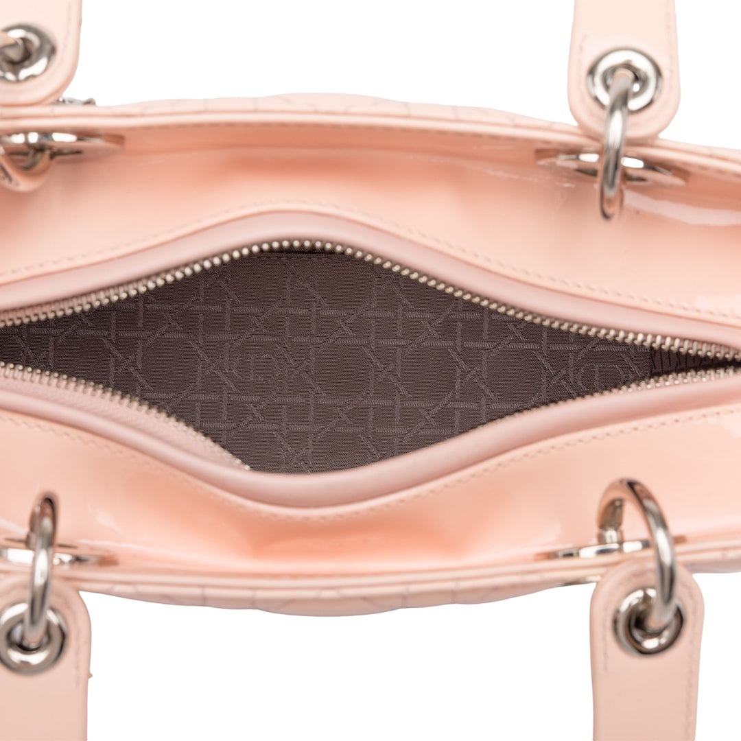 Dior Sac à main Lady Dior Cannage Moyen Rose – vue 4 – GABY PARIS