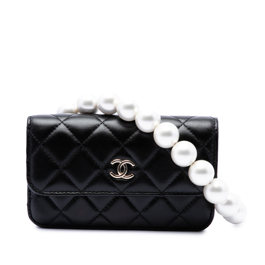 Chanel Matelassé Perles Pochette avec chaîne Maxi Cuir d'agneau