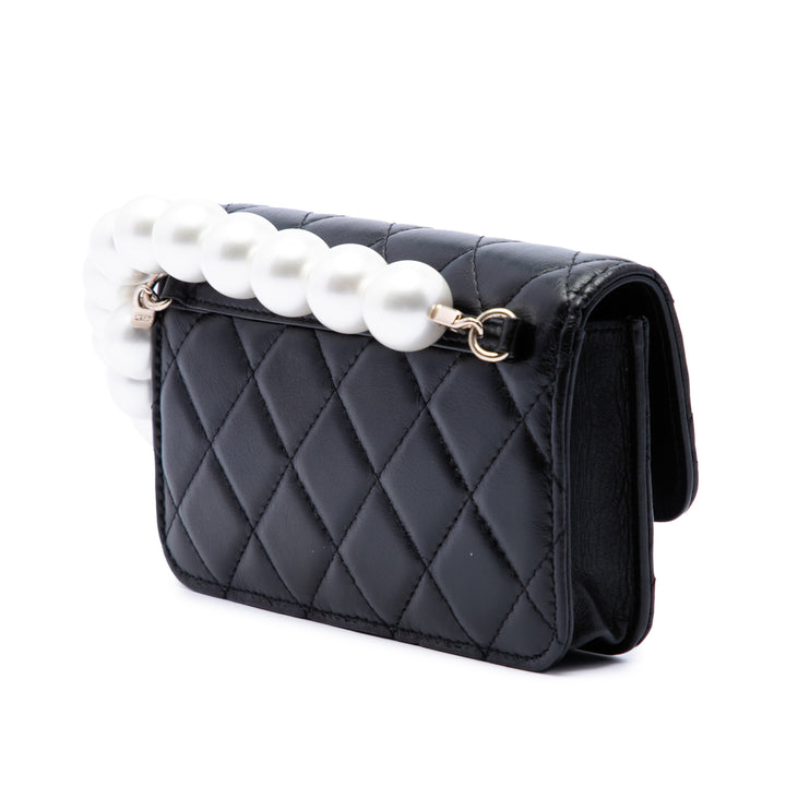 Chanel Matelassé Perles Pochette avec chaîne Maxi Cuir d'agneau