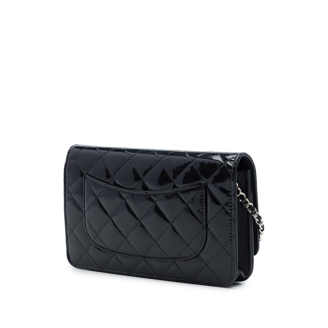 Chanel CC Matelassé Cuir verni Wallet on Chain
