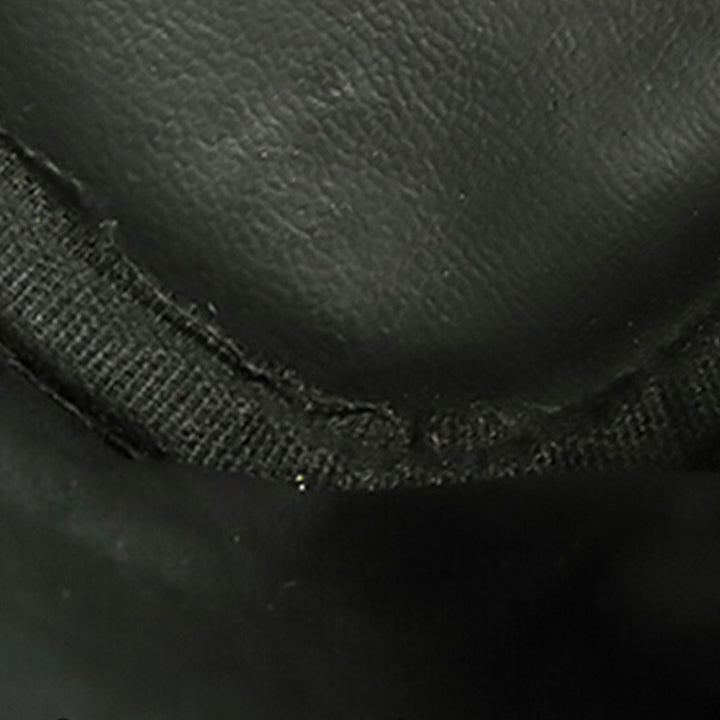 CC Vanity Cuir caviar Noir