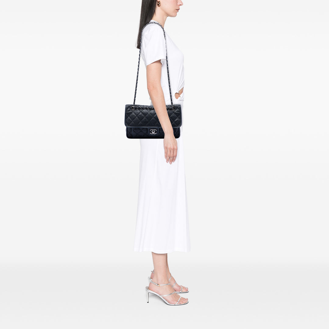 Chanel Matelassé French Riviera à rabat Moyen Cuir caviar