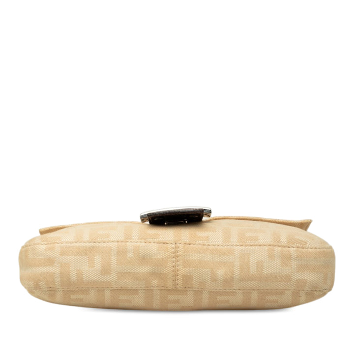 Fendi Zucca Baguette Beige – vue 3 – GABY PARIS