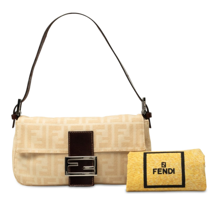 Fendi Zucca Baguette Beige – vue 7 – GABY PARIS