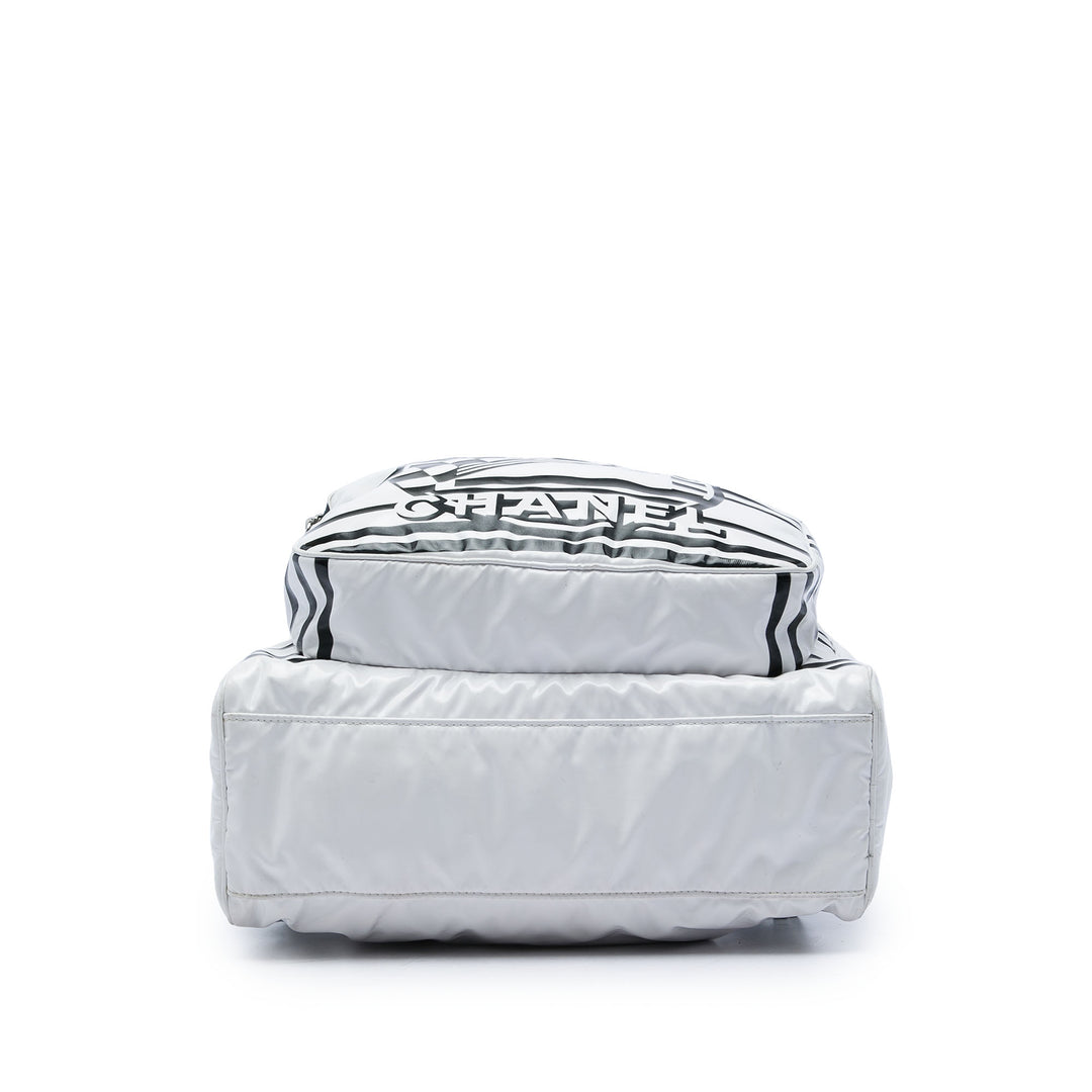 Chanel Vinyl La Pausa Bay Sac à dos Plastique