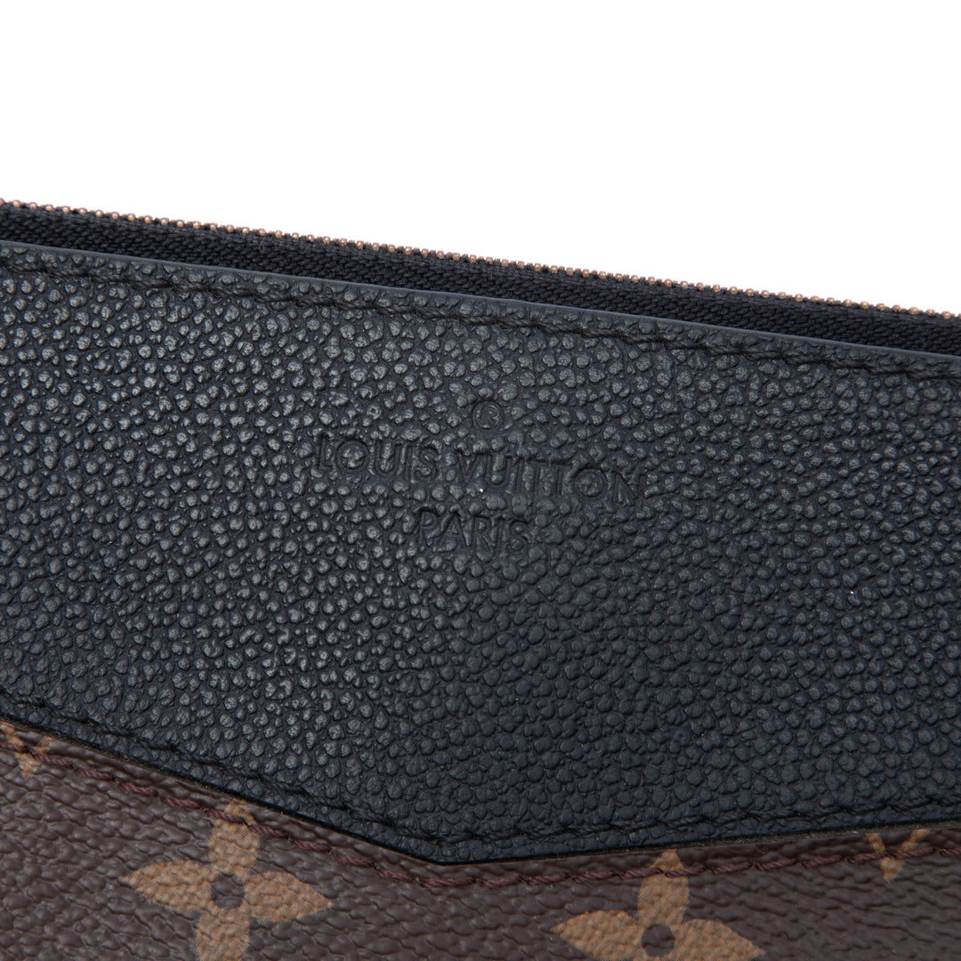 Louis Vuitton Monogram Daily Pochette