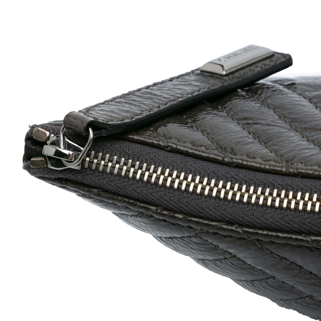 Large CC Distressed Quilted Patent Chevron Crossing O Case Gray - Gaby Paris